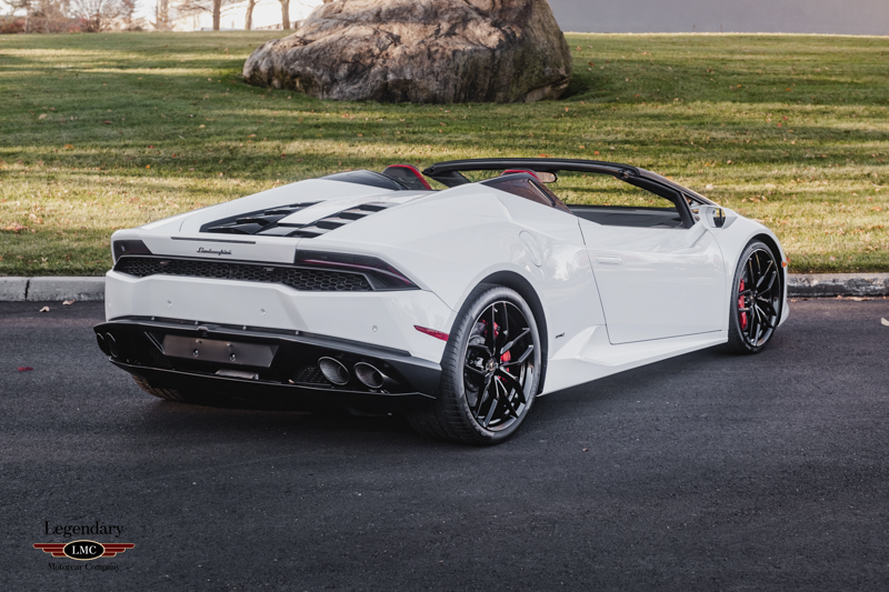 Photo 1 of 2016 Lamborghini Huracán Spyder  LP610-4