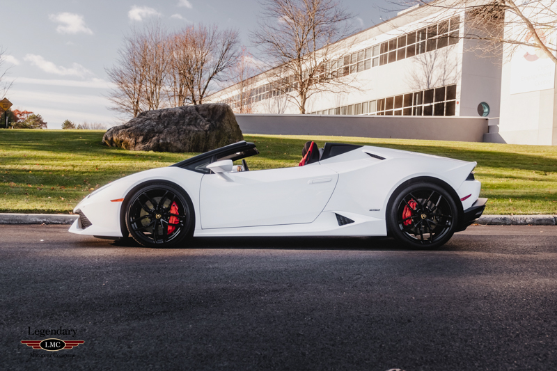 Photo 4 of 2016 Lamborghini Huracán Spyder  LP610-4