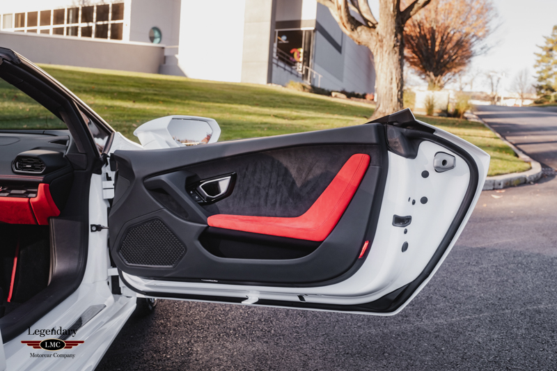 Photo 36 of 2016 Lamborghini Huracán Spyder  LP610-4