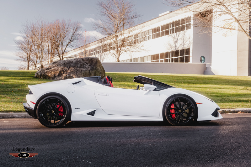 Photo 0 of 2016 Lamborghini Huracán Spyder  LP610-4