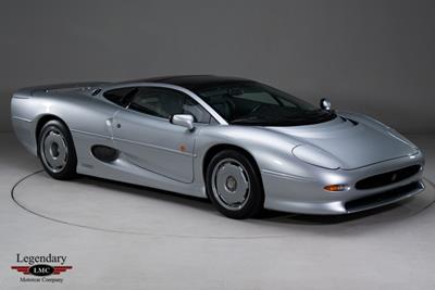 Photo of 1993 Jaguar XJ220 