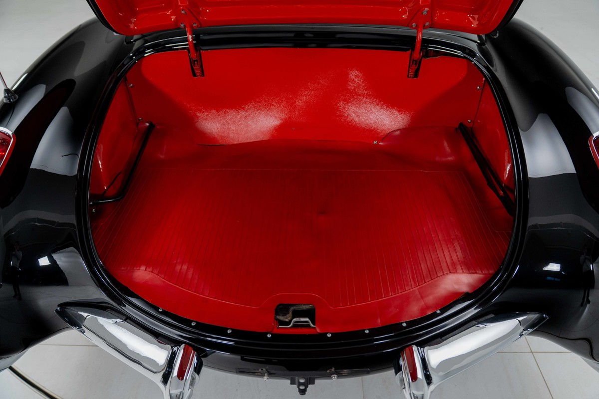1957 Chevrolet Corvette Fuelie