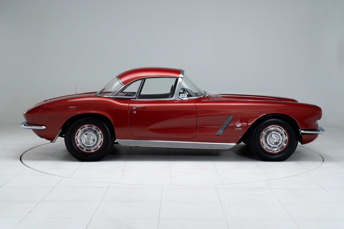 1962 Chevrolet Corvette Fuelie