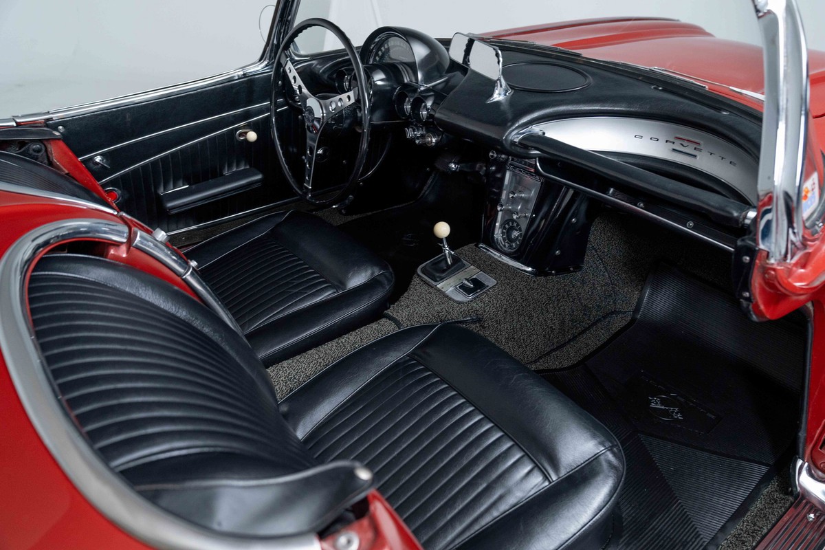 1962 Chevrolet Corvette Fuelie