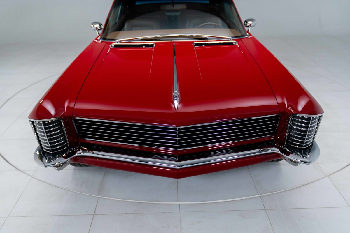 1965 Buick Riviera GS