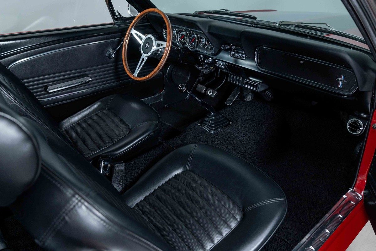 1965 Ford Mustang Resto Mod