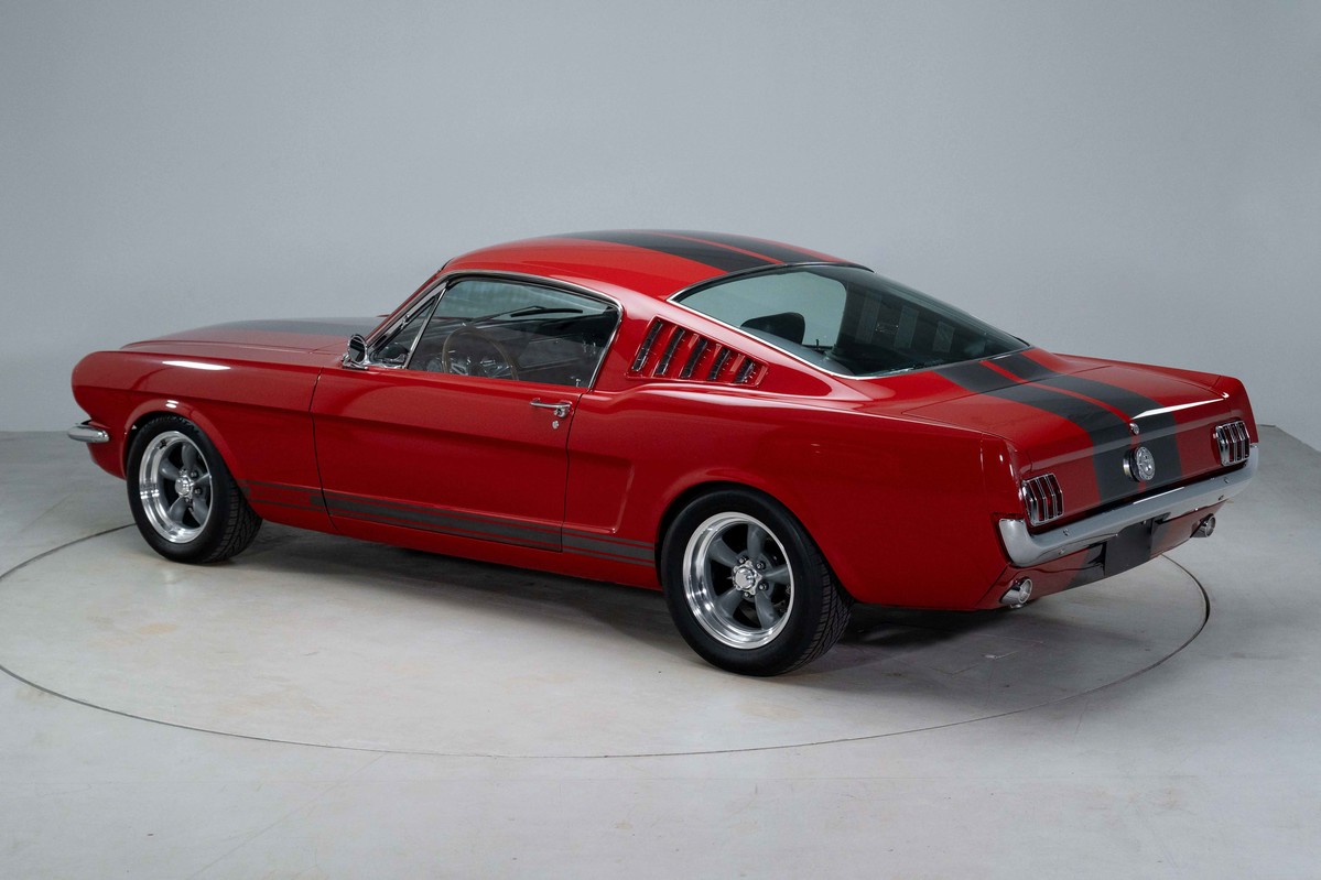 1965 Ford Mustang Resto Mod