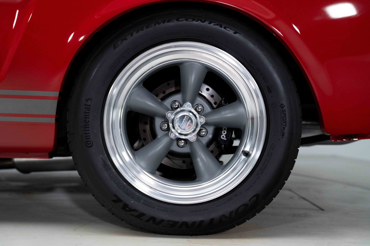 1965 Ford Mustang Resto Mod