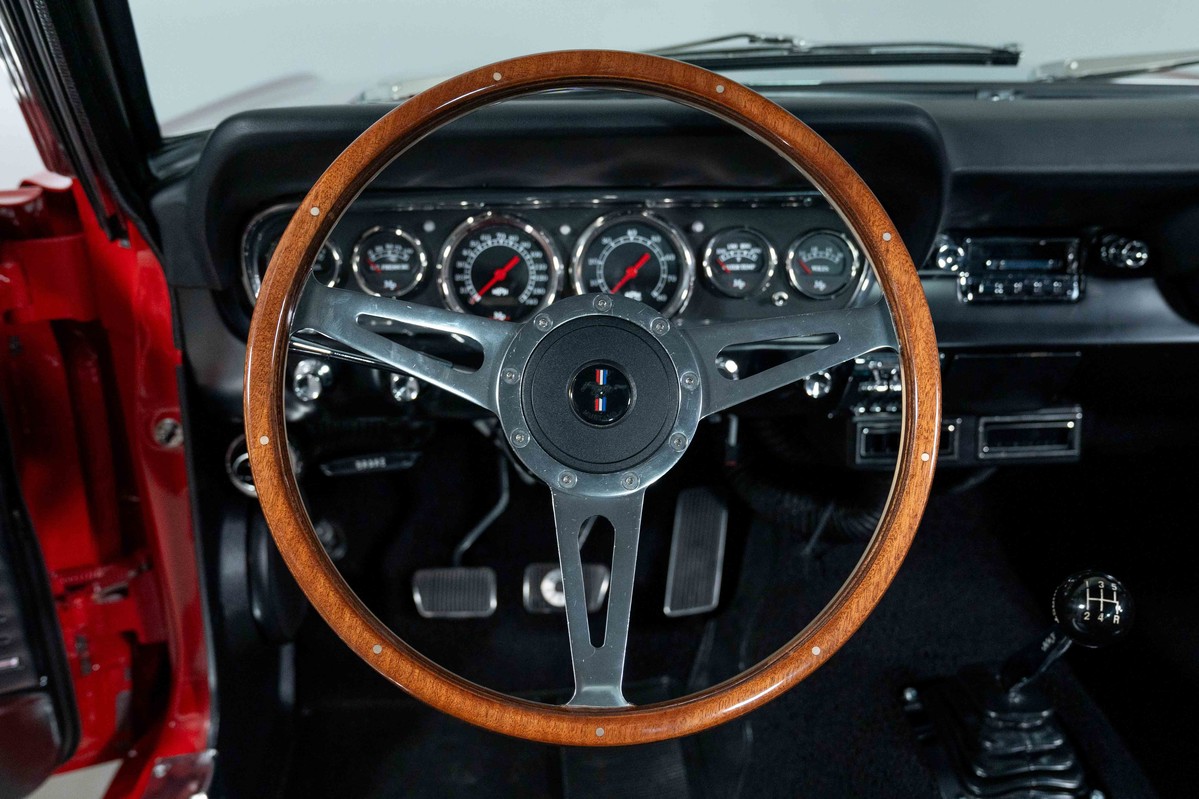 1965 Ford Mustang Resto Mod