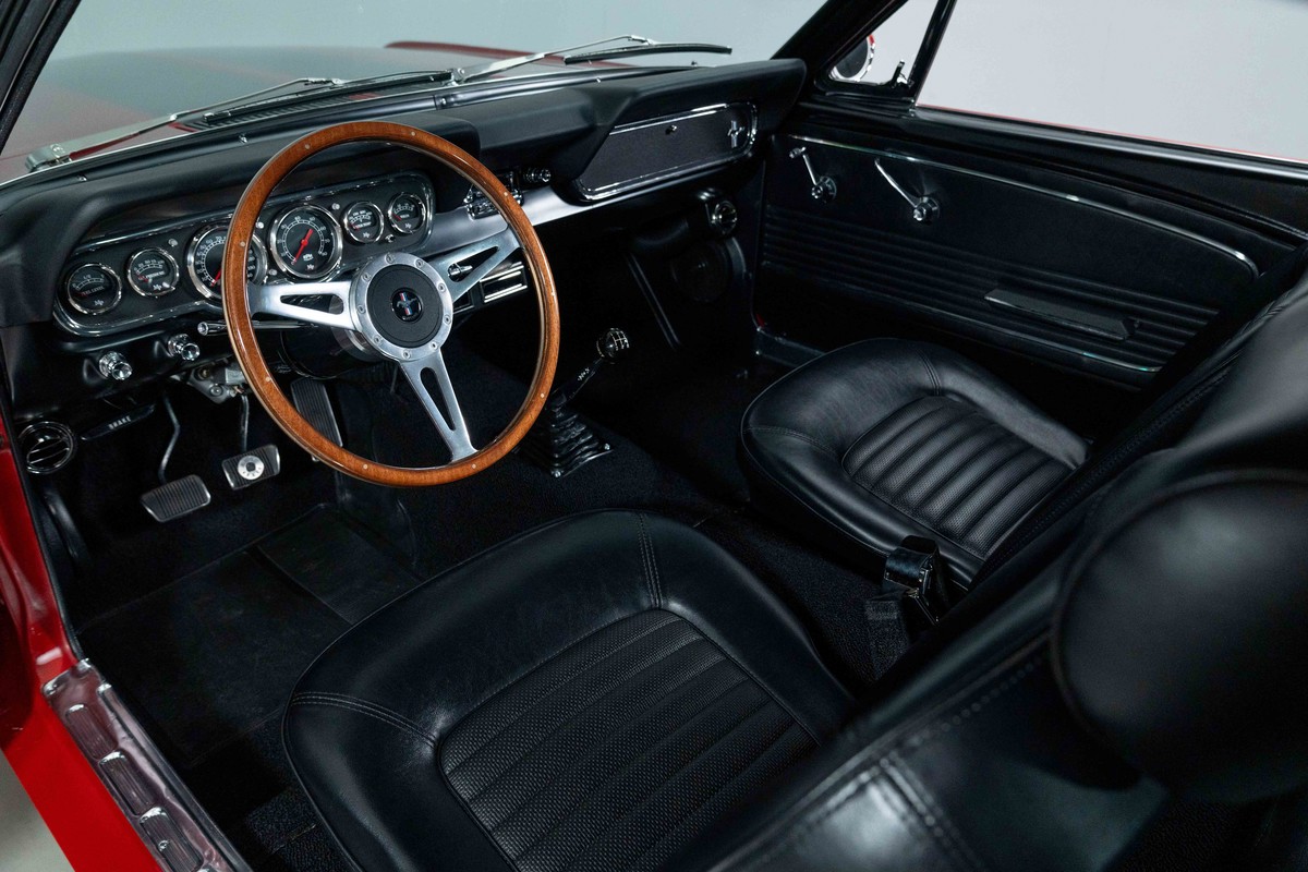 1965 Ford Mustang Resto Mod