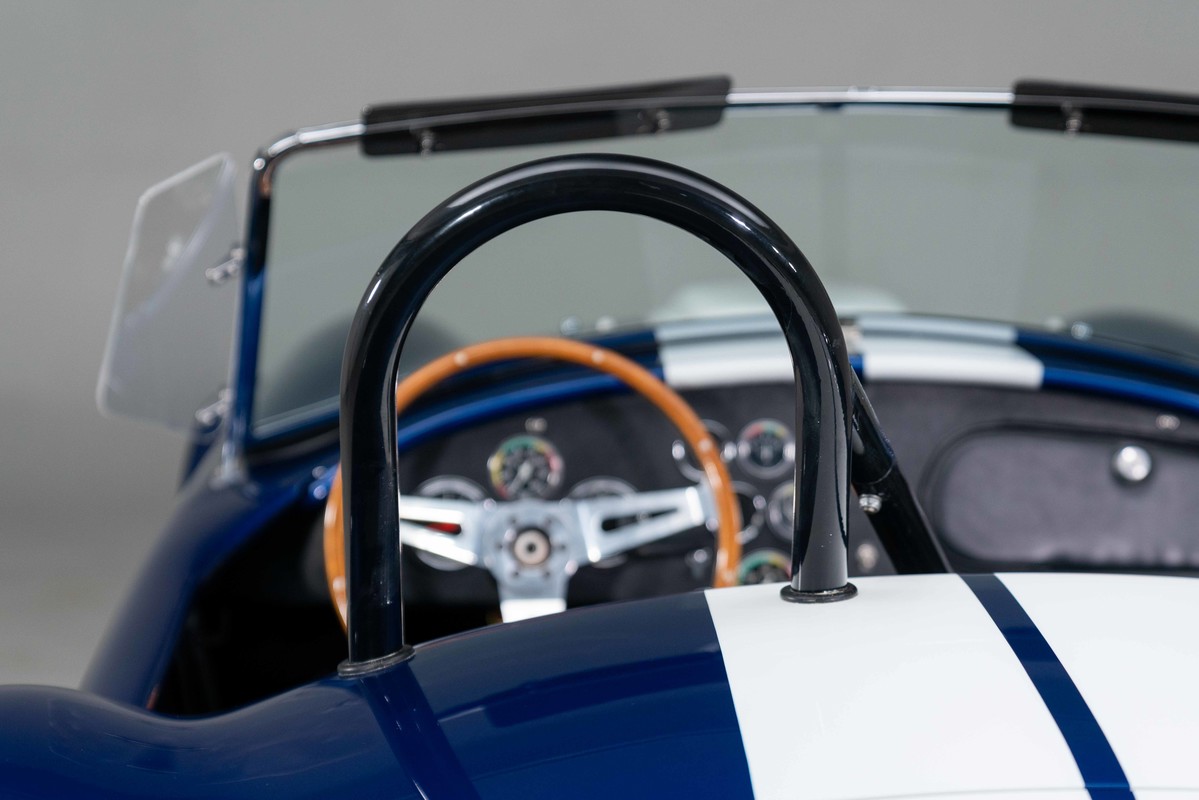 1965 Shelby 427 Cobra Recreation