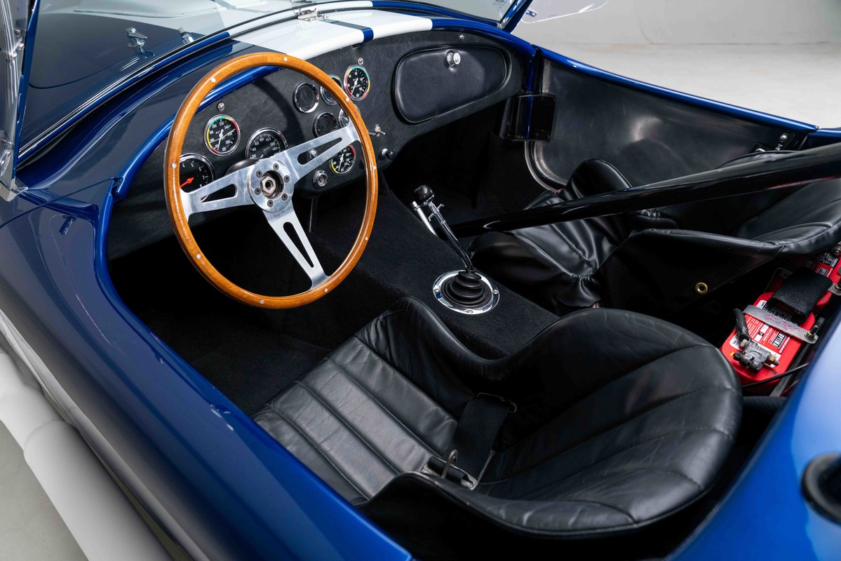 1965 Shelby 427 Cobra Recreation