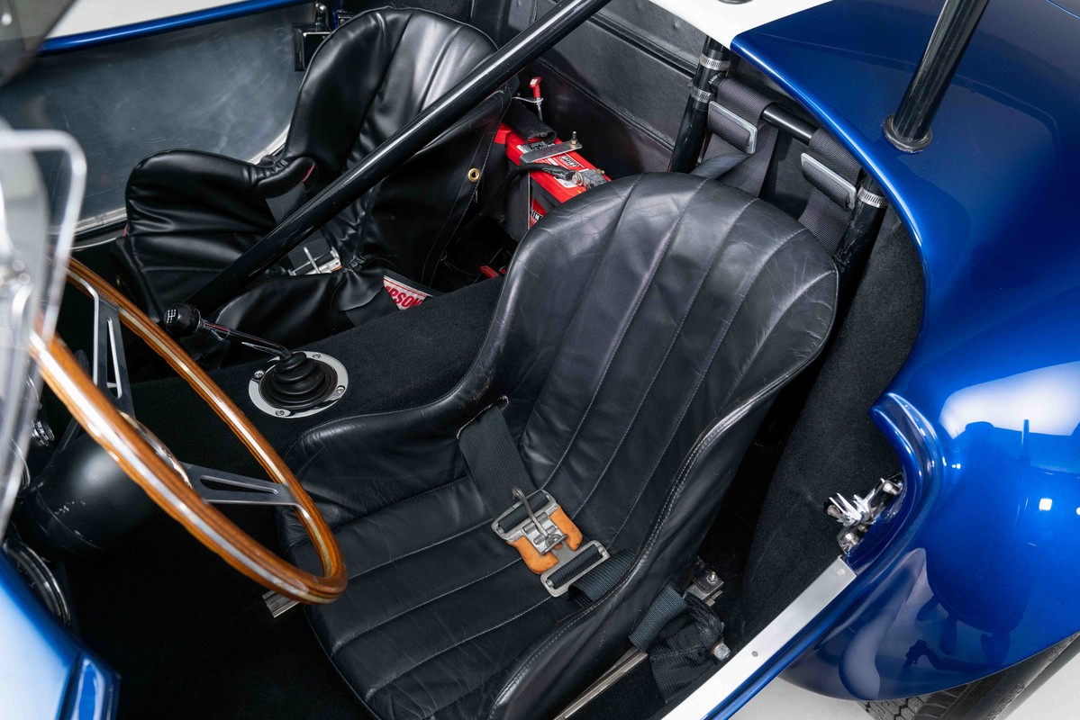 1965 Shelby 427 Cobra Recreation