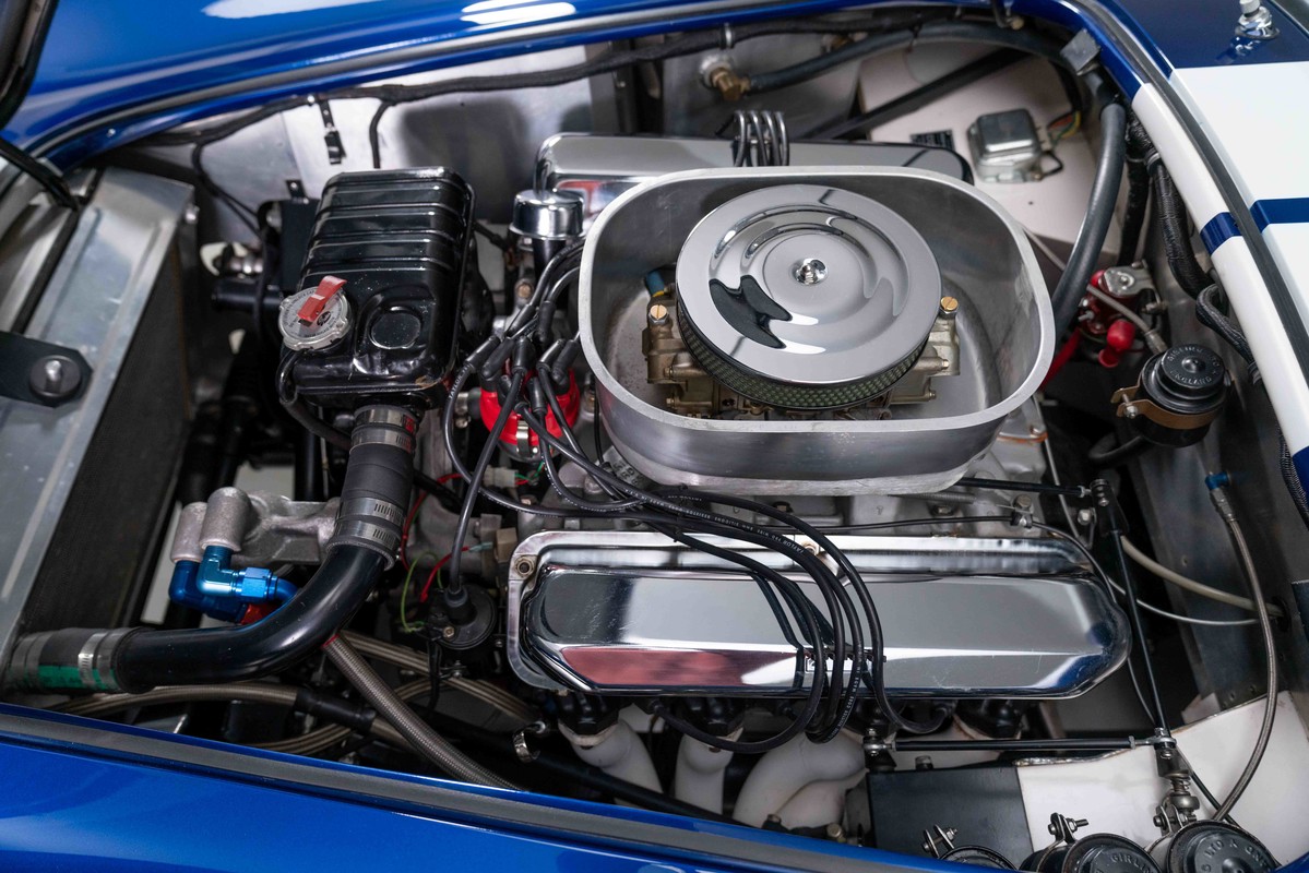 1965 Shelby 427 Cobra Recreation