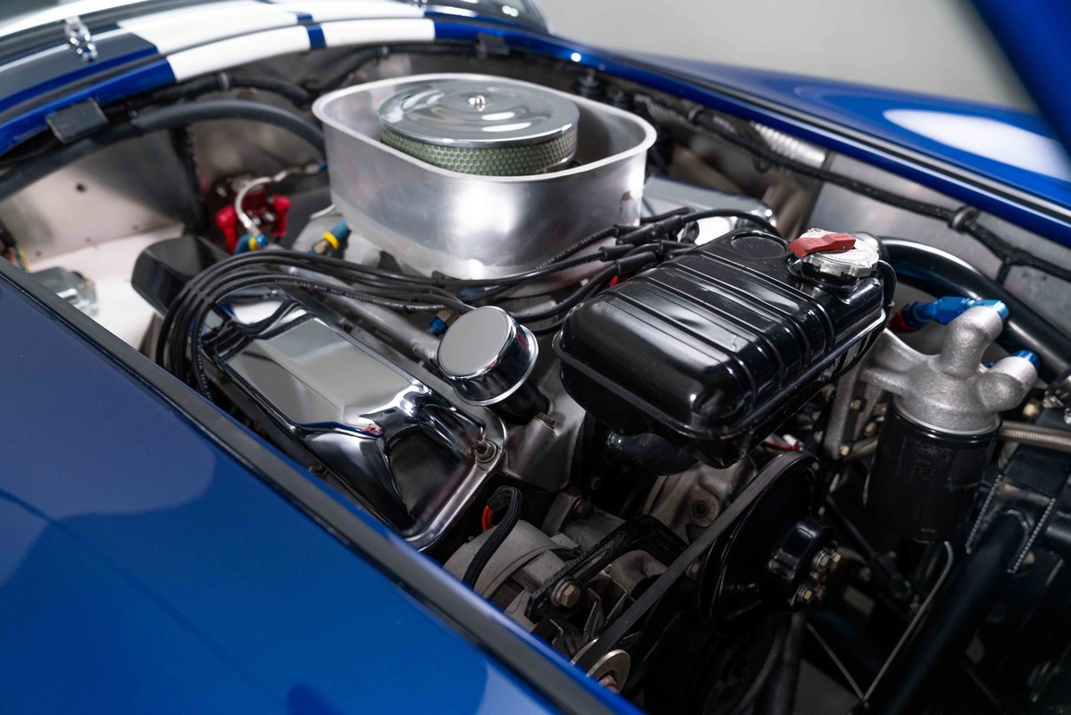 1965 Shelby 427 Cobra Recreation