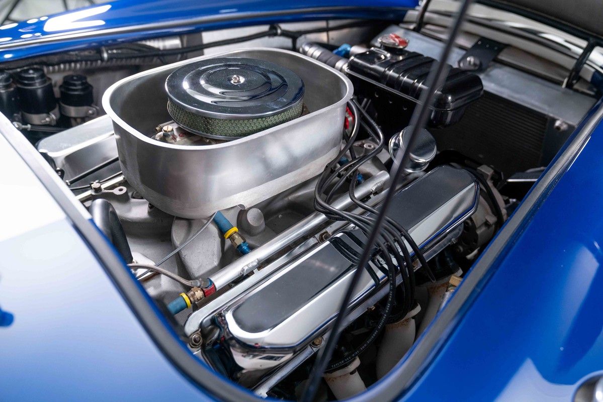 1965 Shelby 427 Cobra Recreation