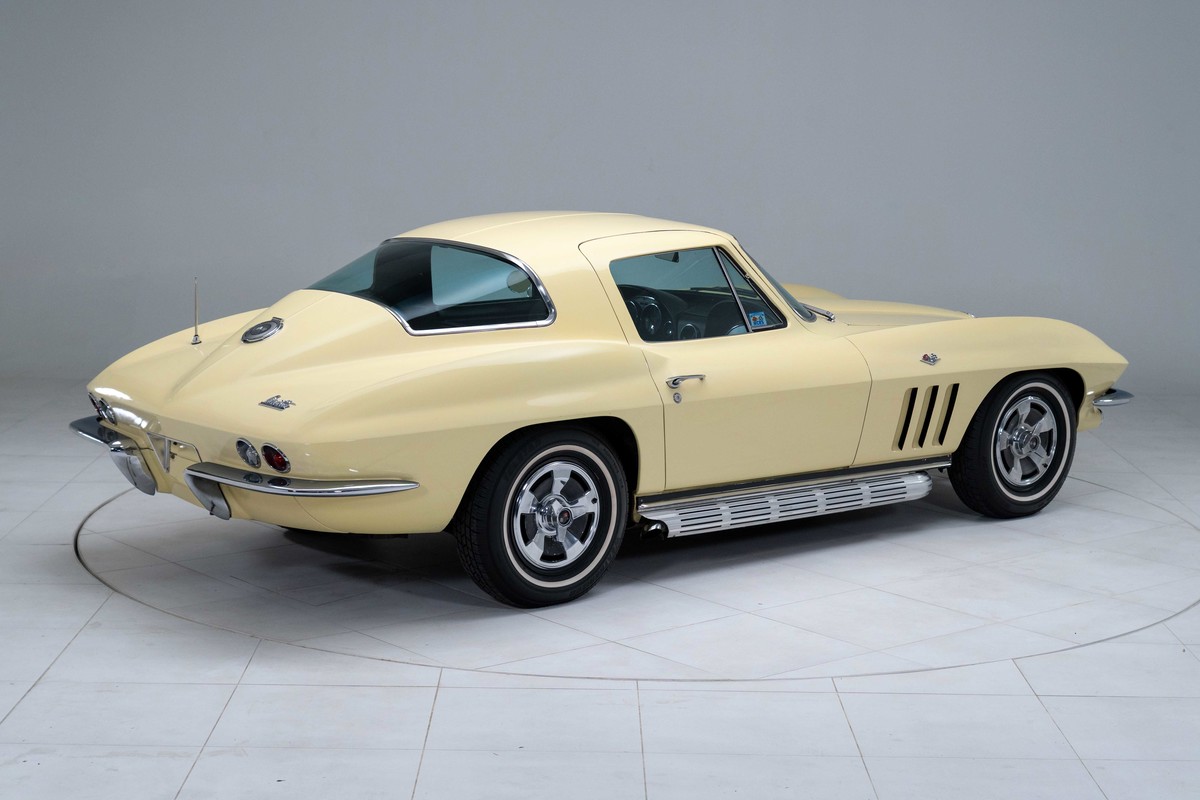 1966 Chevrolet Corvette Coupe 