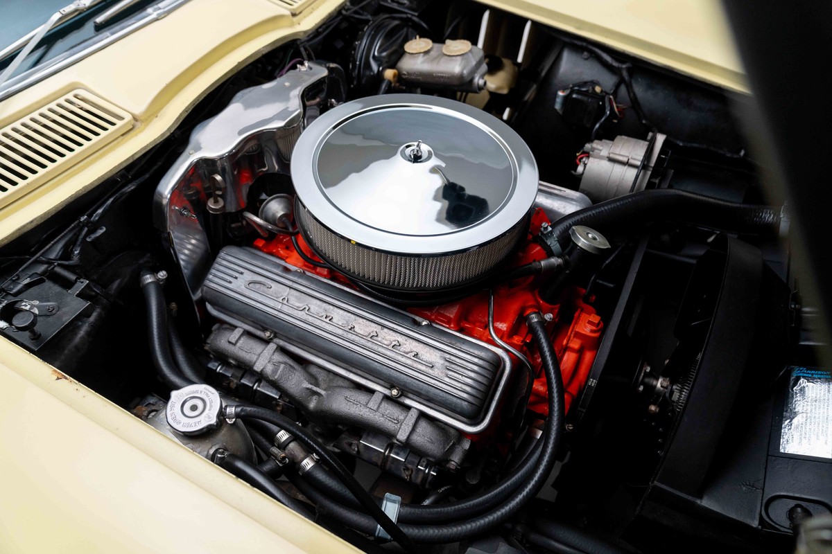 1966 Chevrolet Corvette Coupe 