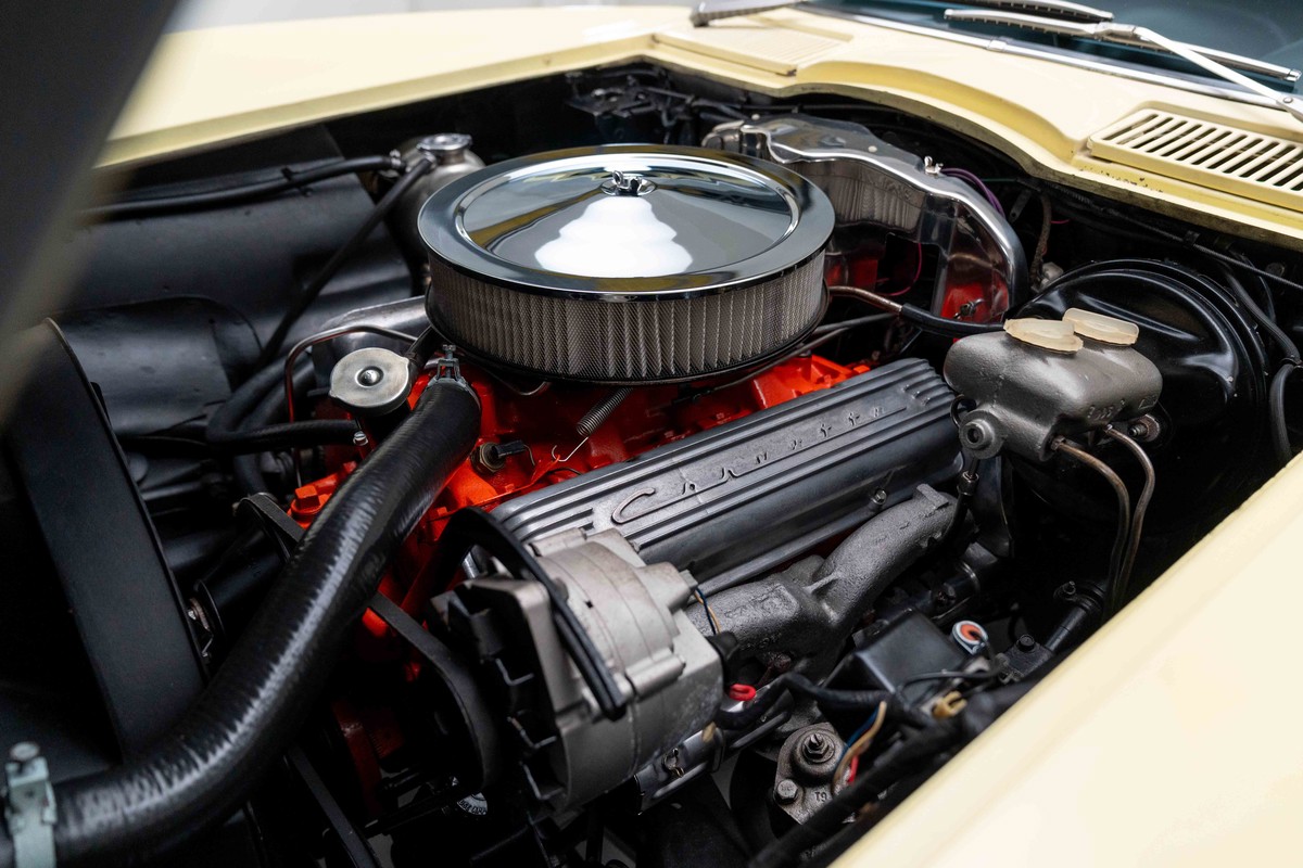 1966 Chevrolet Corvette Coupe 