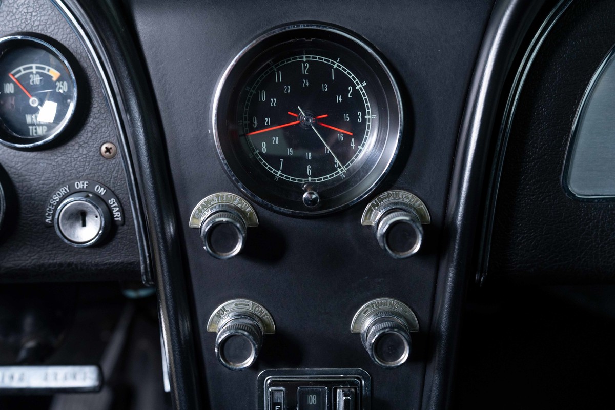 1966 Chevrolet Corvette Coupe 