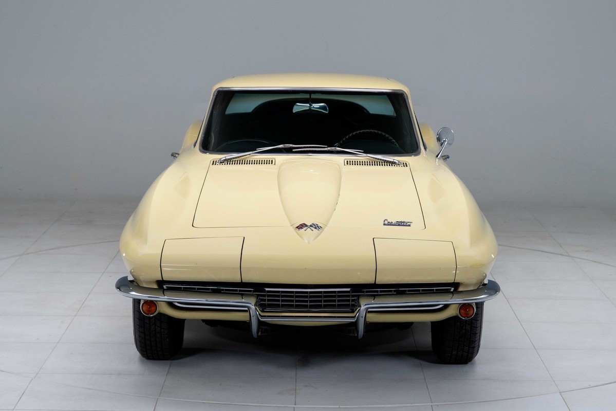 1966 Chevrolet Corvette Coupe 