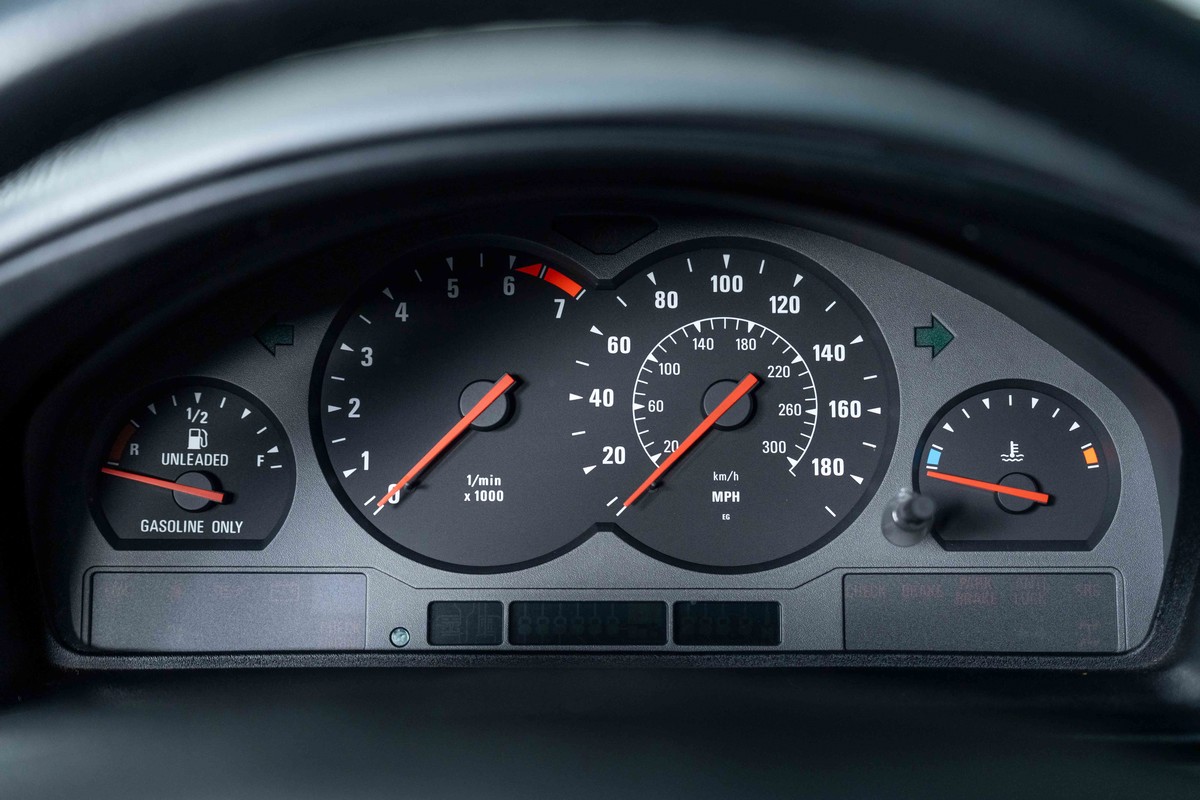 1995 BMW 850 CSI 