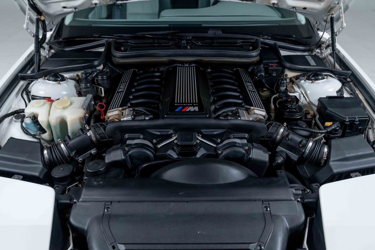 1995 BMW 850 CSI 