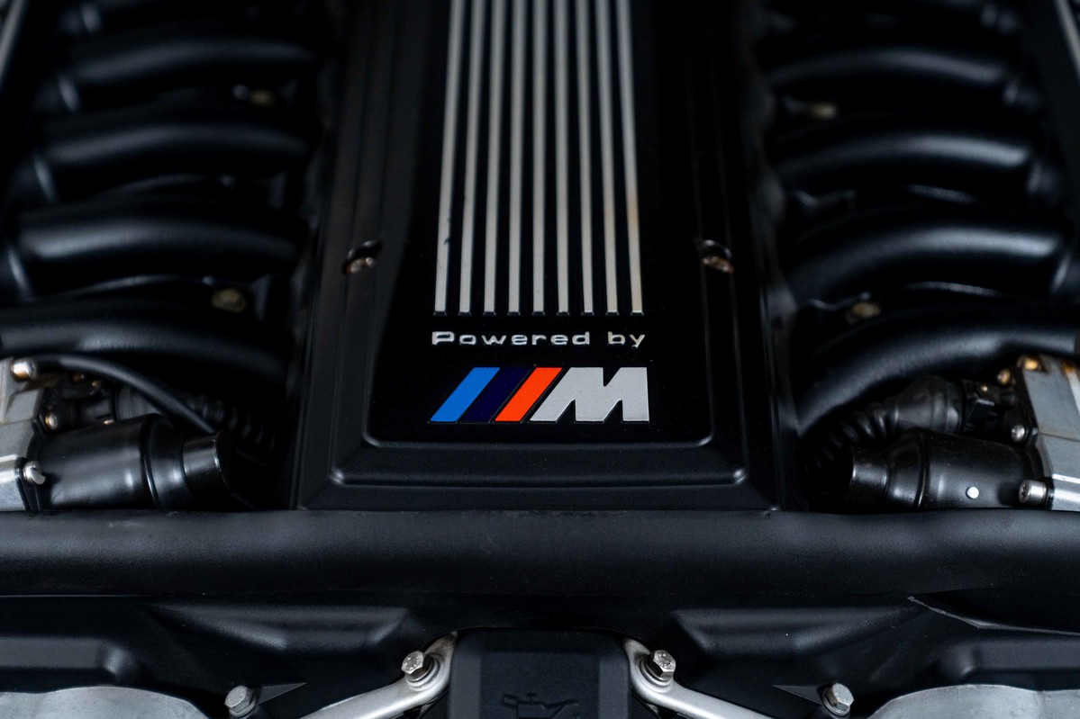 1995 BMW 850 CSI 