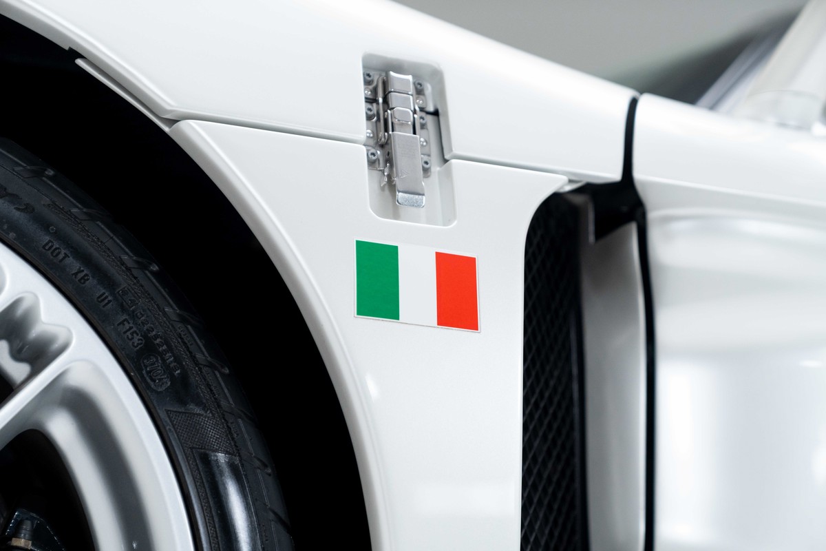 2005 Maserati  MC12 