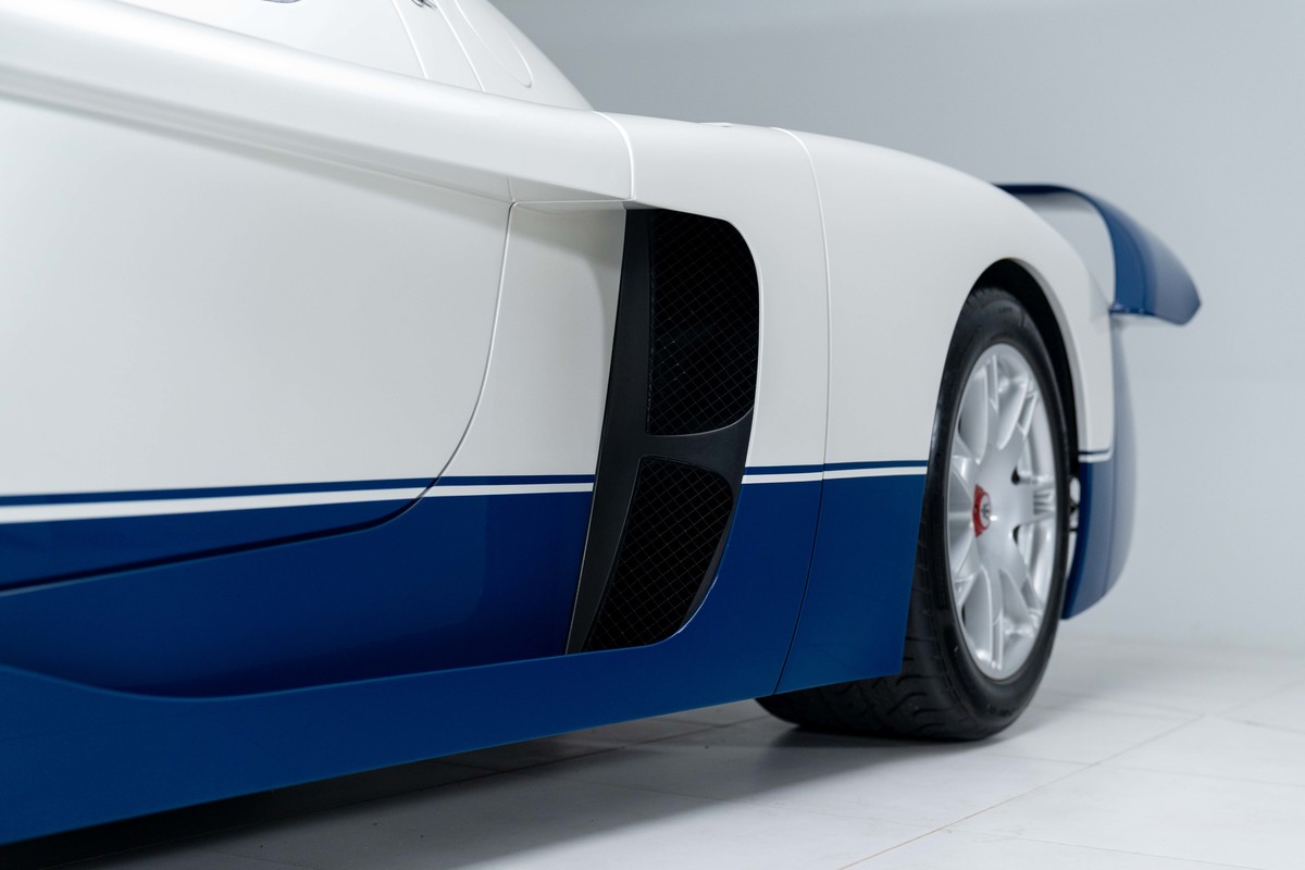 2005 Maserati  MC12 