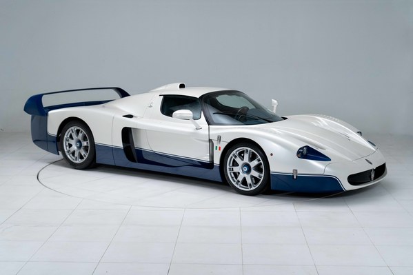 Photo of 2005 Maserati  MC12