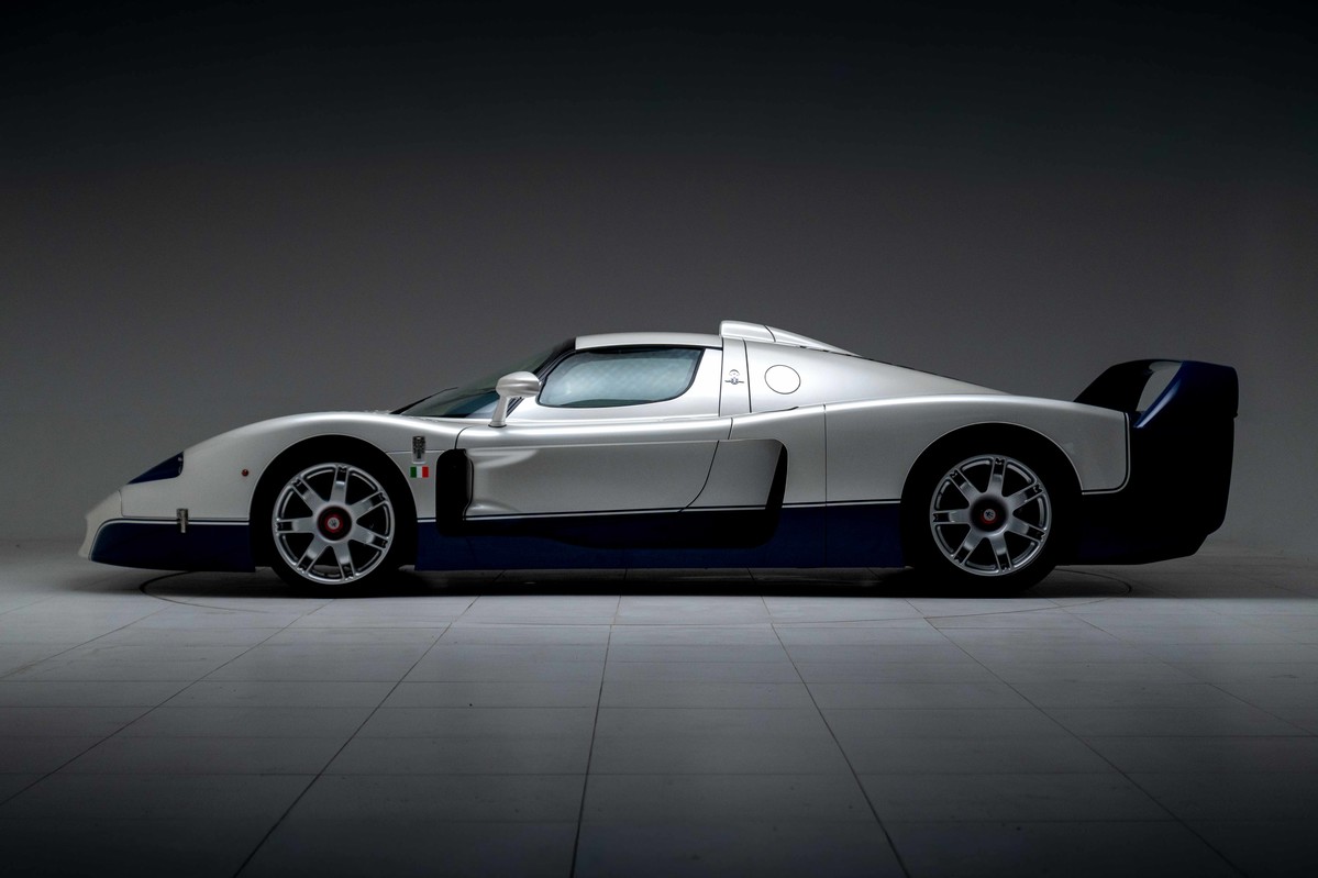 2005 Maserati  MC12 