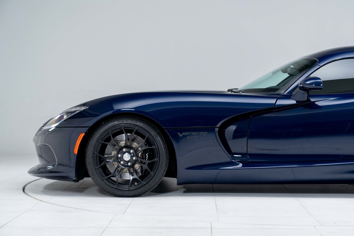 2017 Dodge Viper GTC