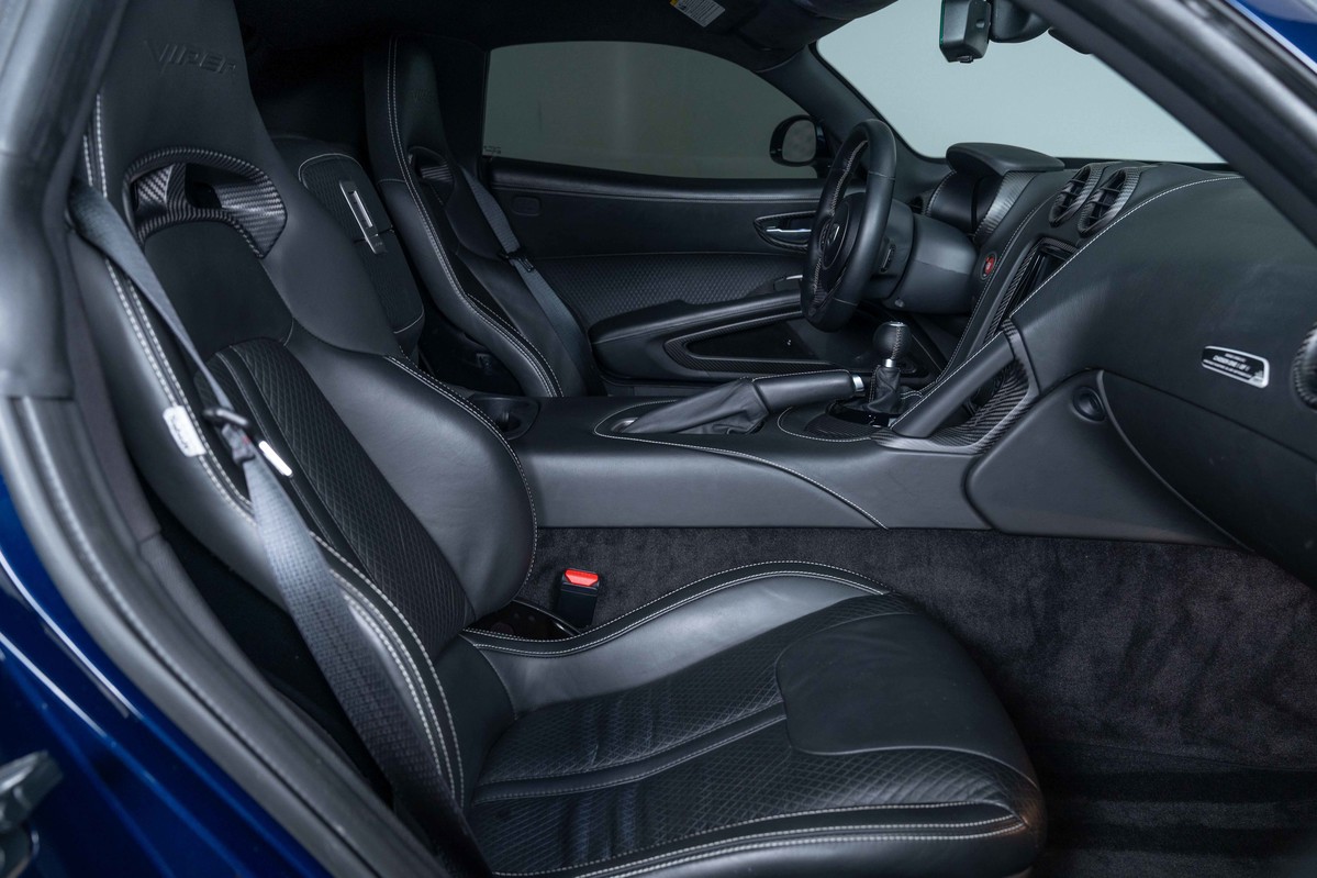 2017 Dodge Viper GTC