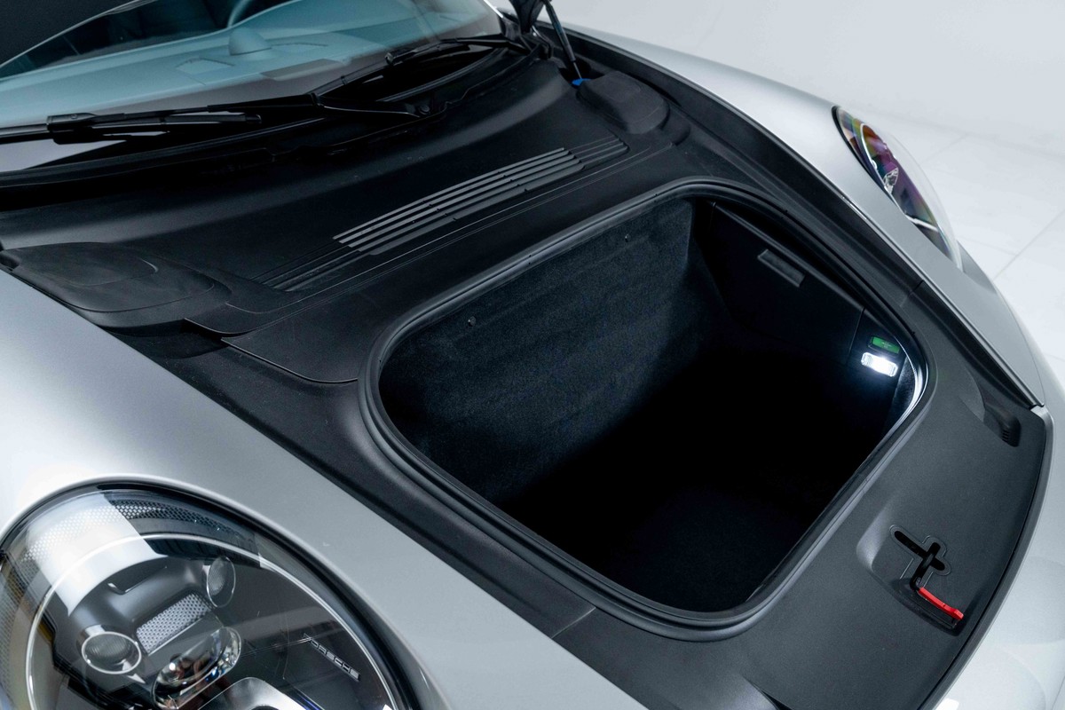 2022 Porsche 911 Turbo 