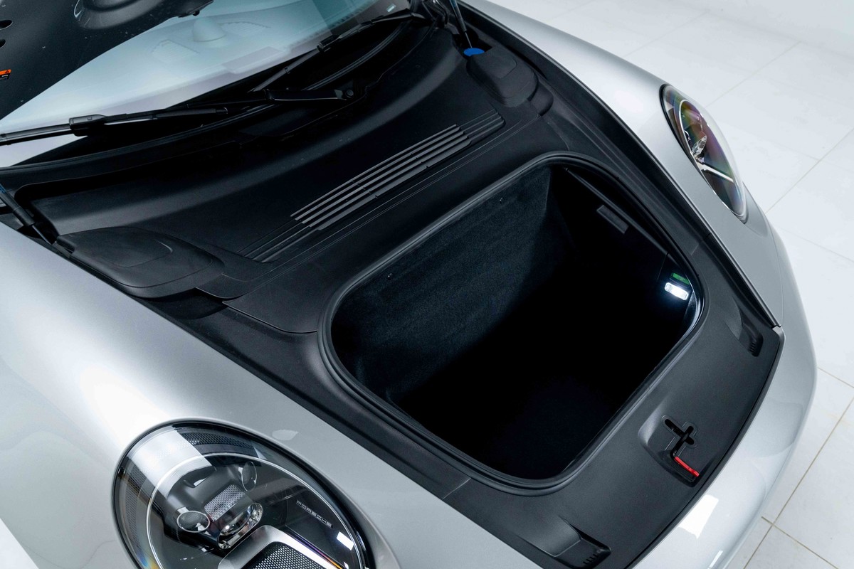 2022 Porsche 911 Turbo 