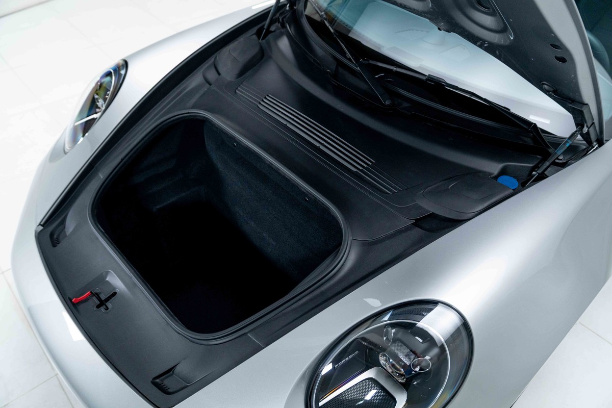 2022 Porsche 911 Turbo 