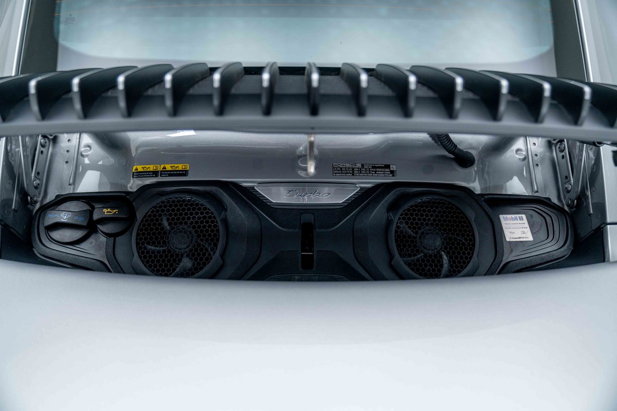 2022 Porsche 911 Turbo 