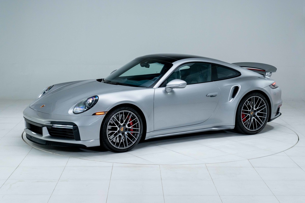 2022 Porsche 911 Turbo 