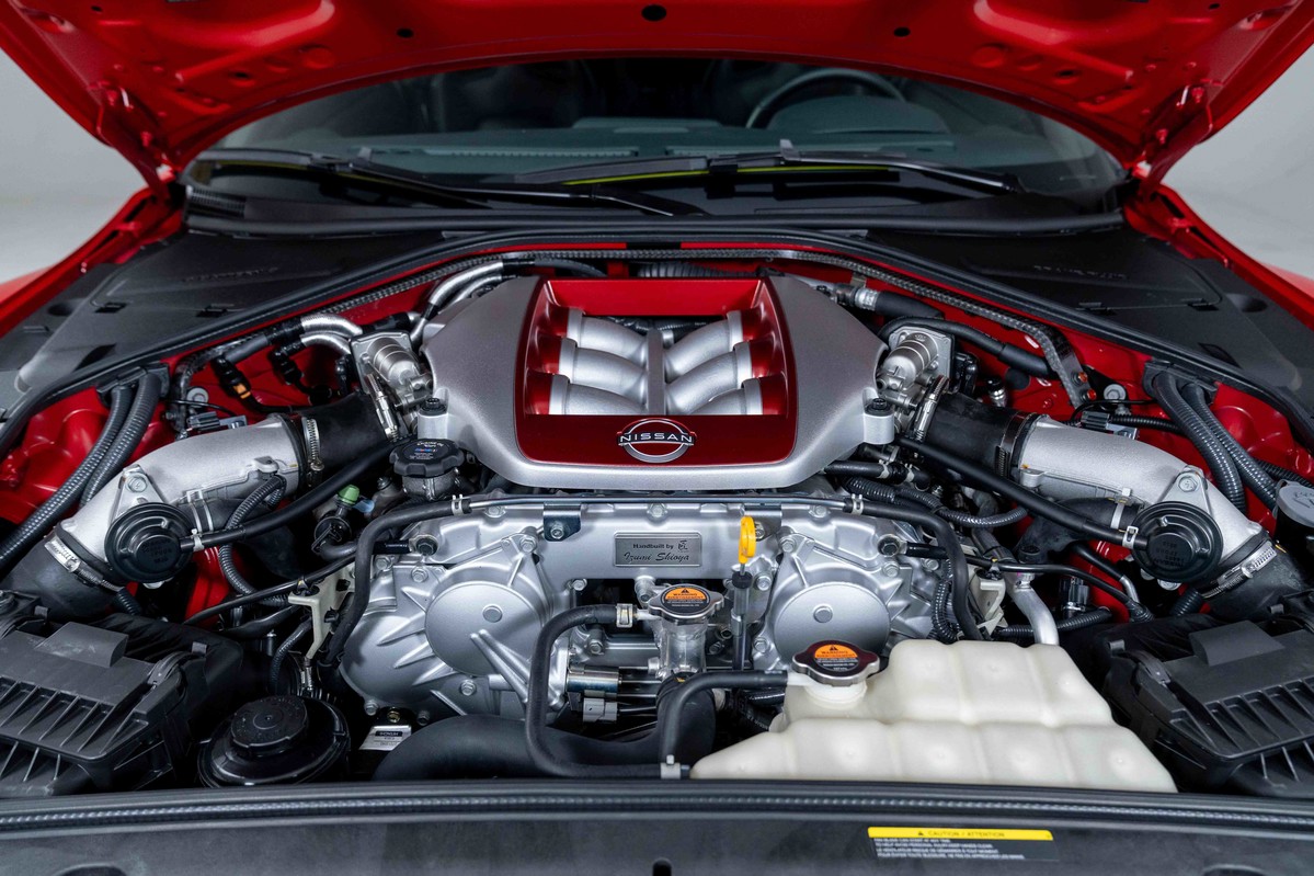 2024 Nissan GT-R 