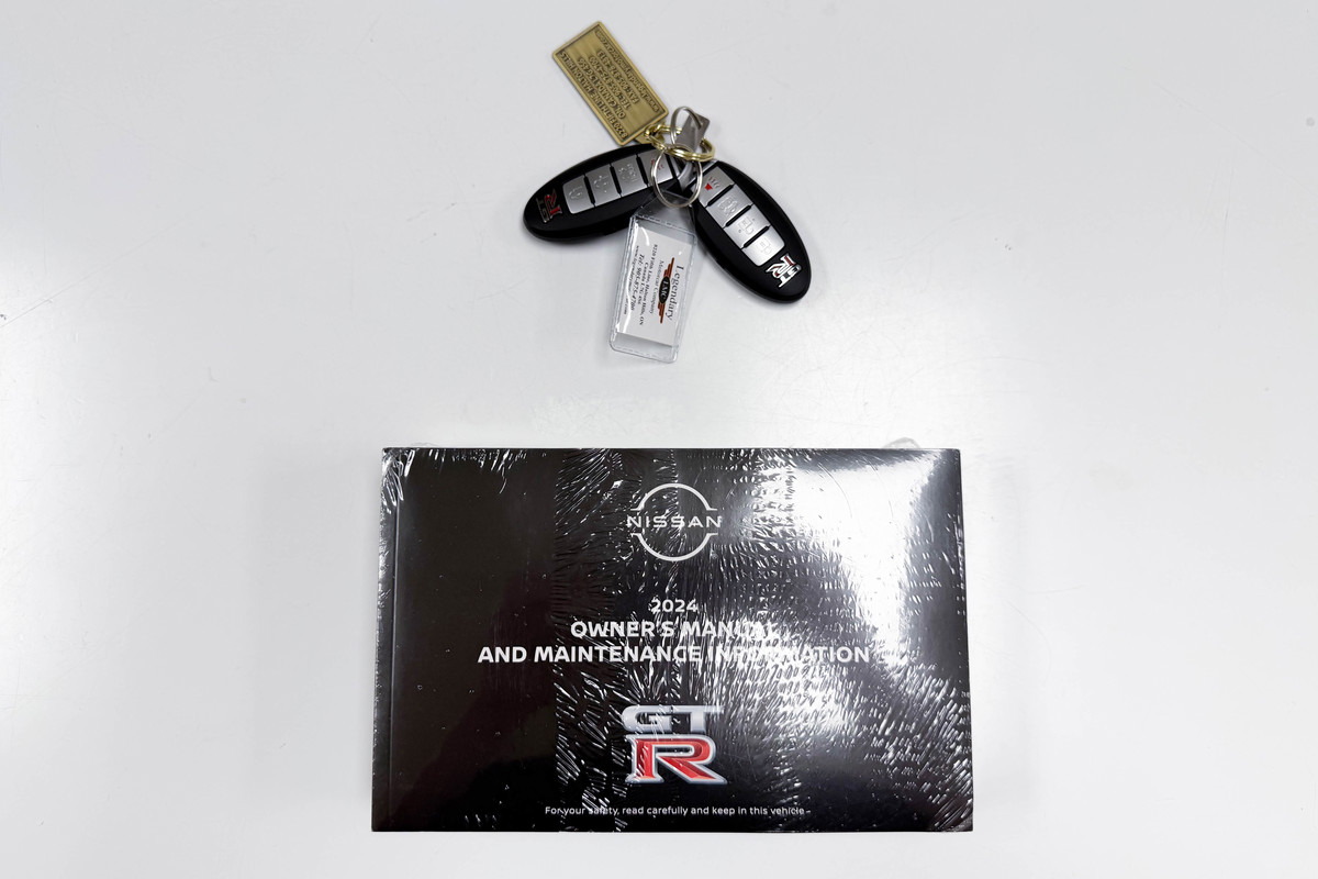 2024 Nissan GT-R 