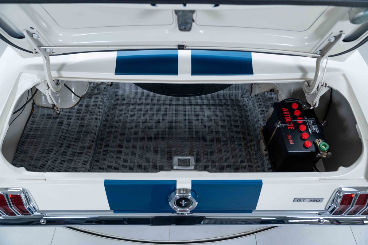 1965 Shelby GT350 