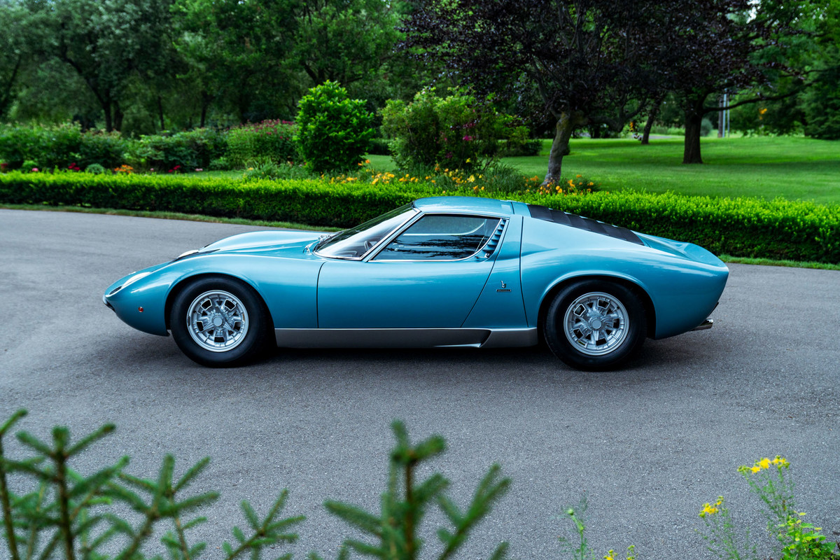1968 Lamborghini  Miura S 