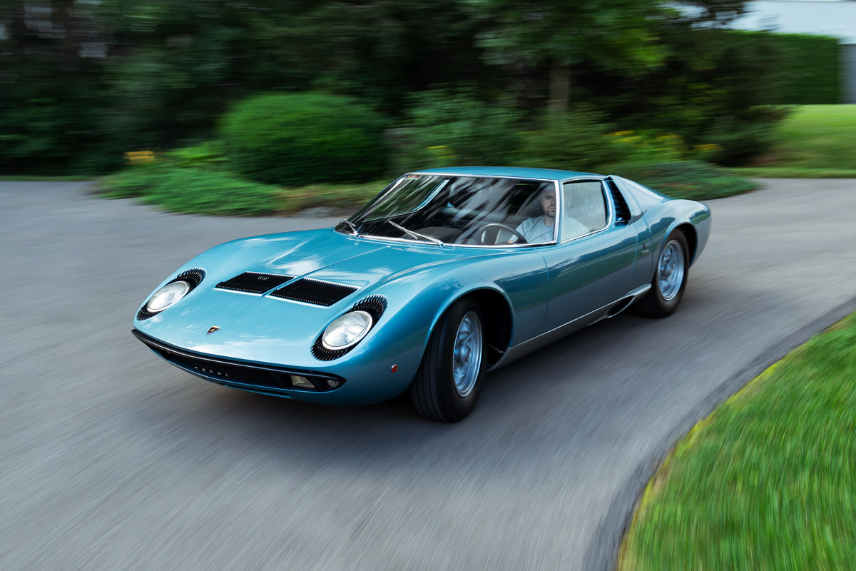 1968 Lamborghini  Miura S 