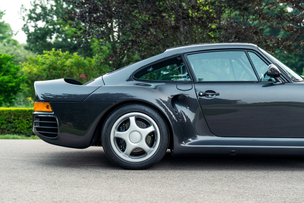 1988 Porsche 959 Komfort 