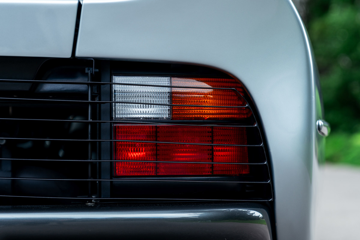 1993 Jaguar XJ220 
