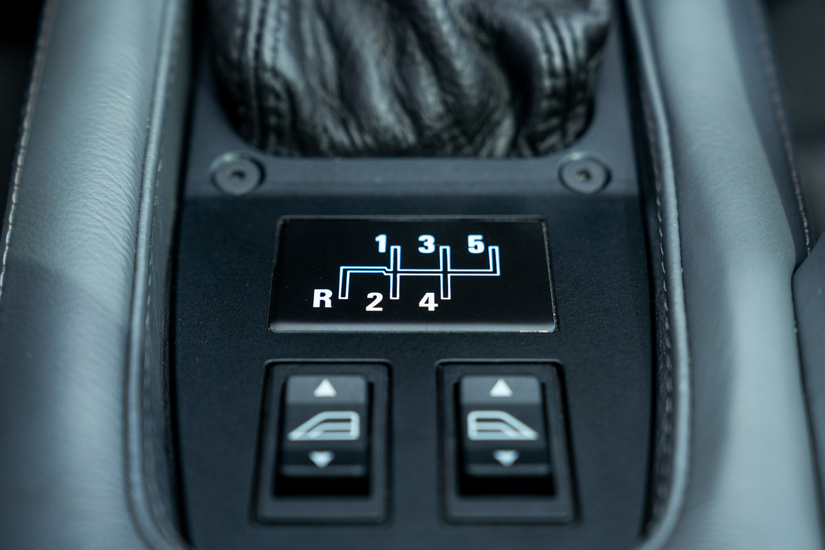 1993 Jaguar XJ220 