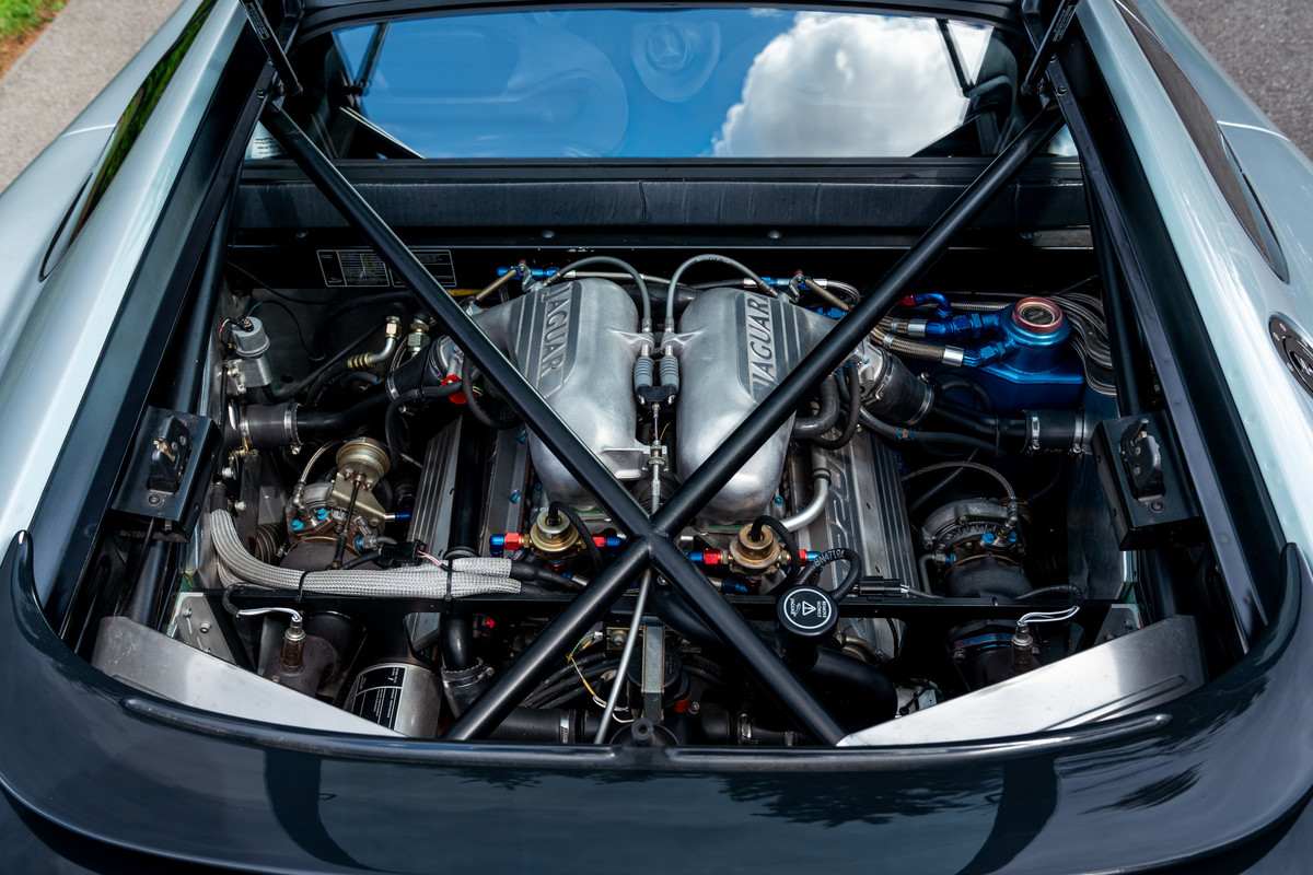 1993 Jaguar XJ220 