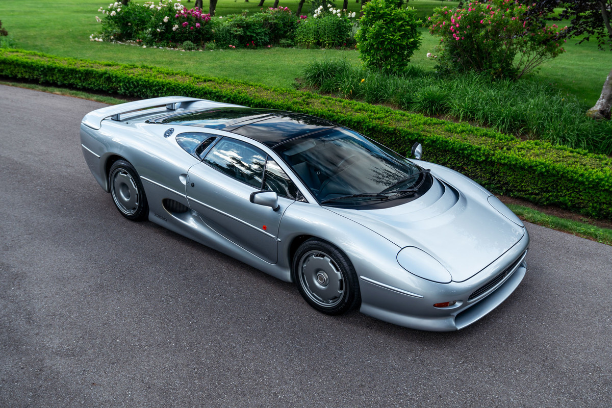 1993 Jaguar XJ220 