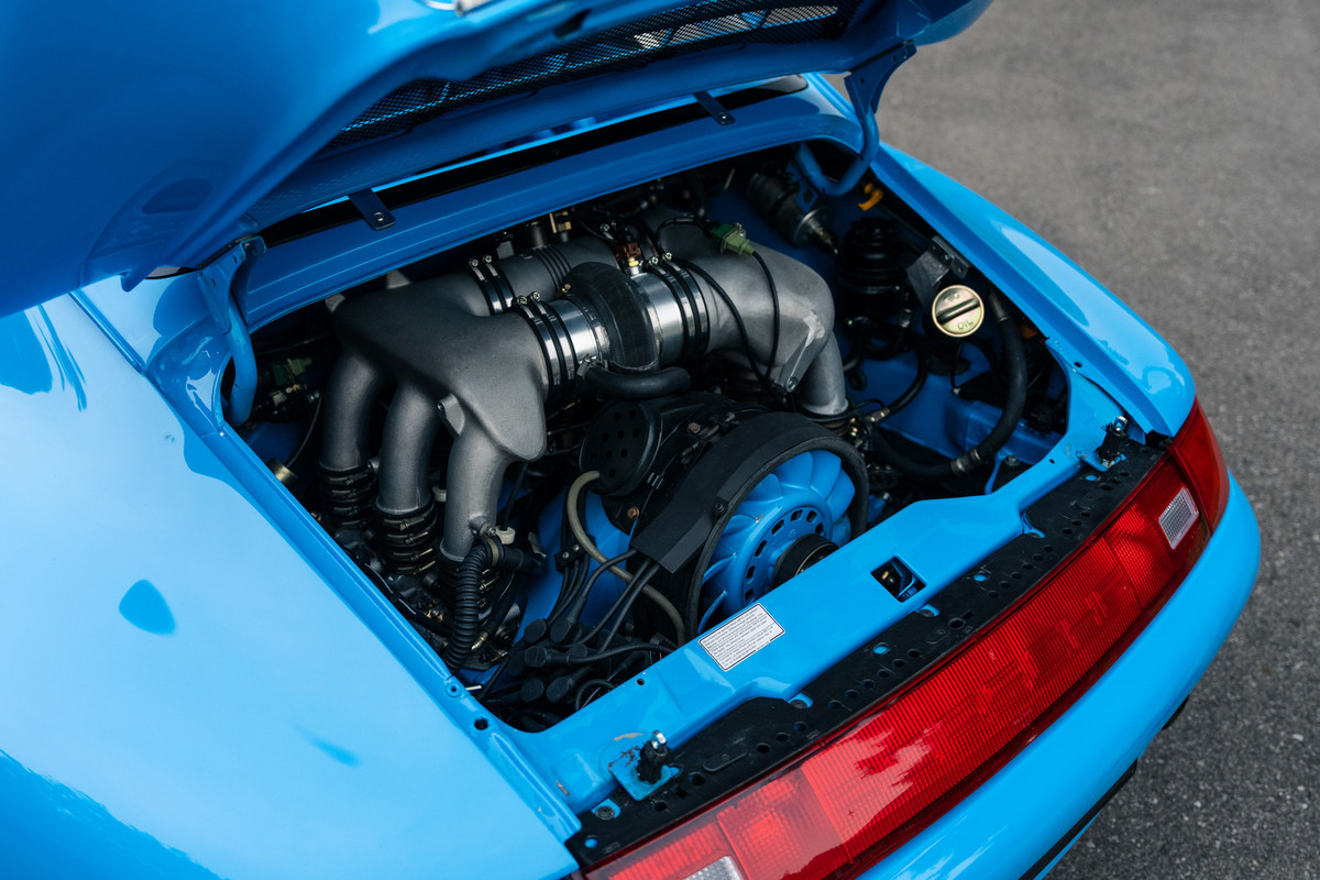 1995 Porsche 911 Carrera RS Clubsport